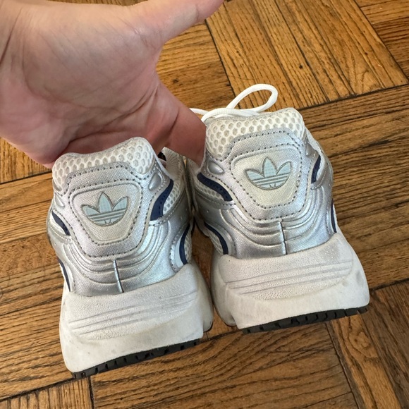 Adidas Ozmillen size 8 - Picture 4 of 7